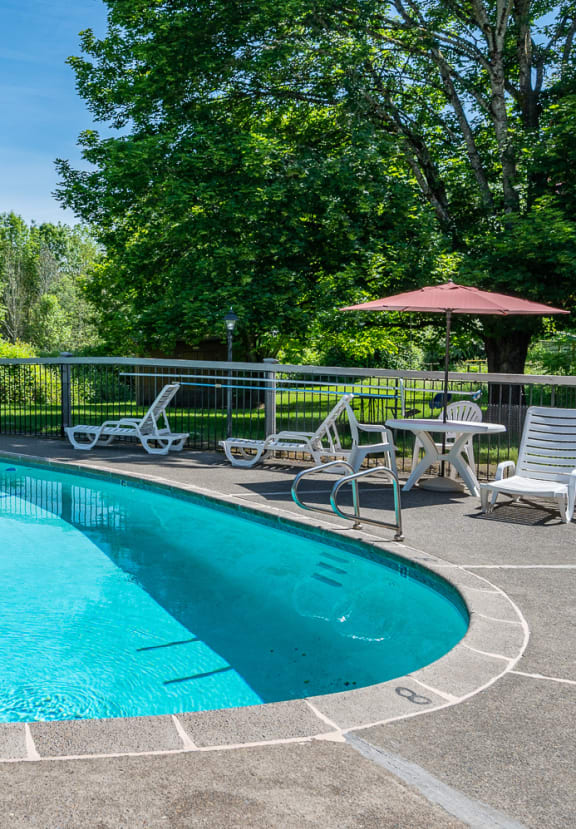 Englewood Terrace Apartments in Tigard, OR